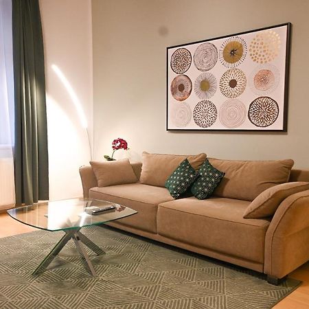 Elegant Suite Altes Akh Viena Exterior foto